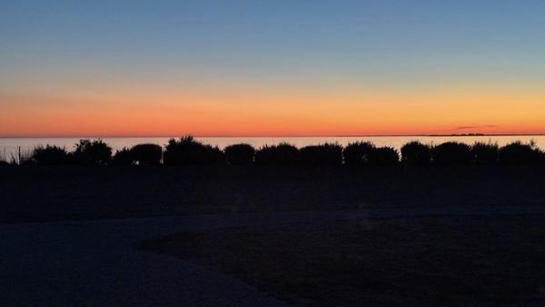 Face à l'océan, un domaine confidentiel où chaque coucher de soleil devient un spectacle.