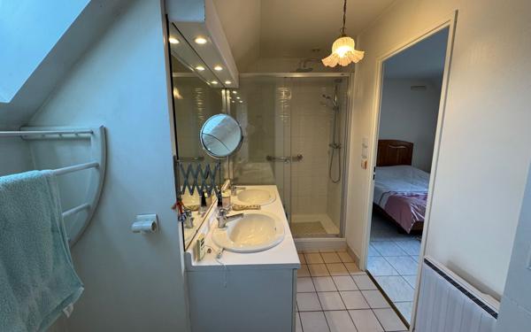 Maison à vendre    6 pièces • 146,48 m2 Noisy-le-Grand