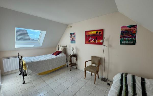 Maison à vendre    6 pièces • 146,48 m2 Noisy-le-Grand