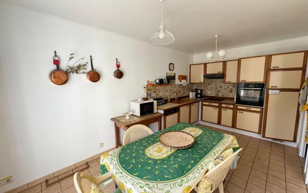 Maison à vendre    6 pièces • 146,48 m2 Noisy-le-Grand