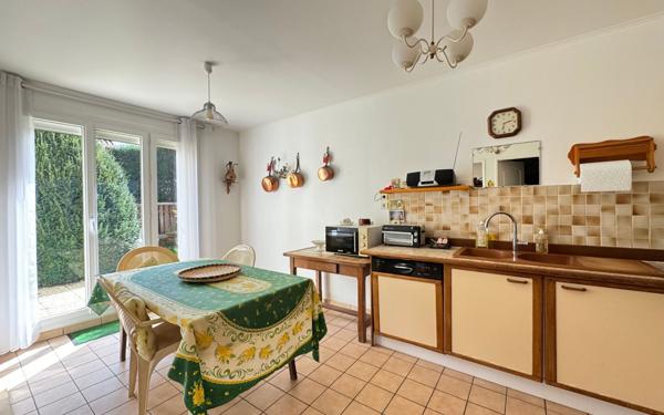 Maison à vendre    6 pièces • 146,48 m2 Noisy-le-Grand