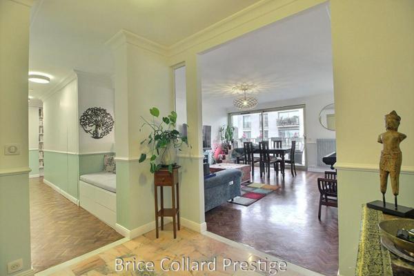 78000 VERSAILLES Appartement T5 4 chambres, balcon, parking double