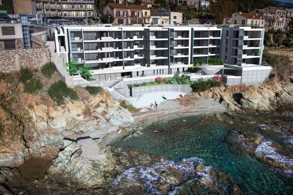 SAN-MARTINO-DI-LOTA – RÉSIDENCE PIETRAMARE – T3 EN BORD DE MER