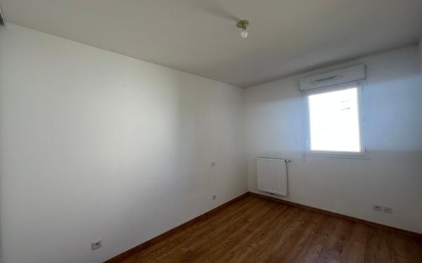 Appartement à vendre    3 pièces • 59,75 m2 Mérignac