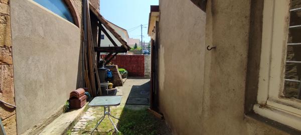 Maison Sampans 4 pièce(s) 95 m2 + grenier amenageable