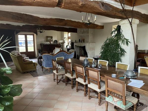 Maison à vendre |  Fleurance |  6 pièces | 345 m²