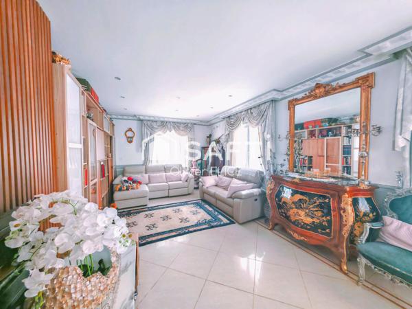 Une agréable maison aux beaux volumes