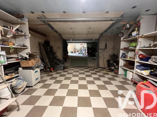 Maison à vendre 5 pièces 143 m² Carhaix-Plouguer