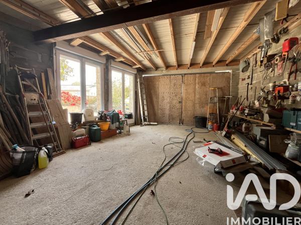 Maison à vendre 5 pièces 143 m² Carhaix-Plouguer