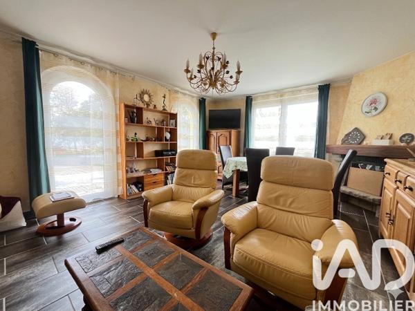 Maison à vendre 5 pièces 143 m² Carhaix-Plouguer