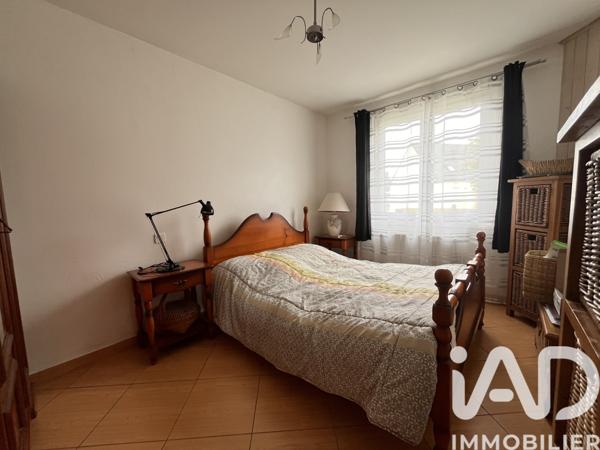 Maison à vendre 5 pièces 143 m² Carhaix-Plouguer