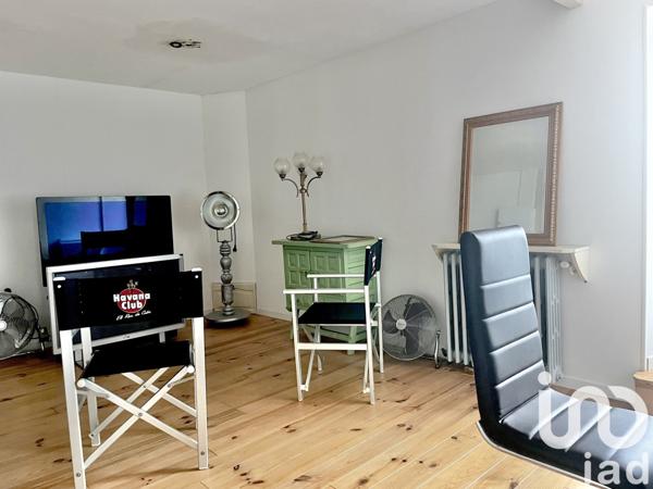 Maison 6 pièces de 177 m² à Antigny (85120)