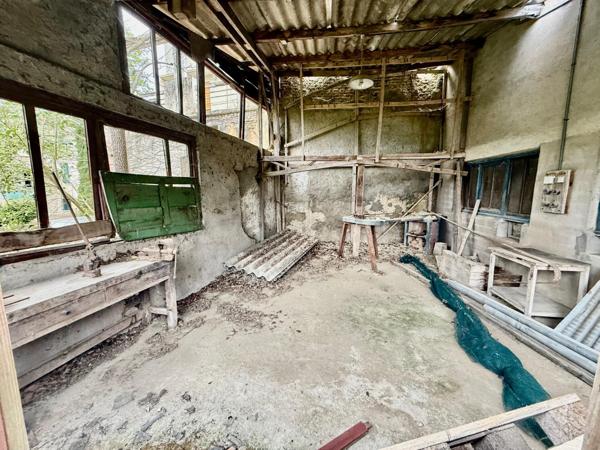 Maison / Immeuble avec cour et dépendances – Hypercentre de Lavaur