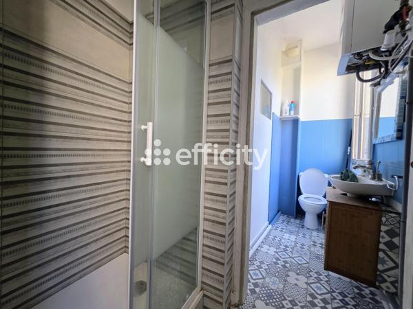 Immeuble 8 pièces - 140 m²