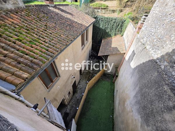 Immeuble 8 pièces - 140 m²