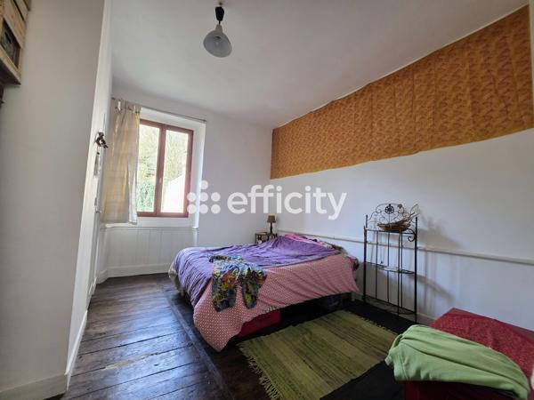 Immeuble 8 pièces - 140 m²