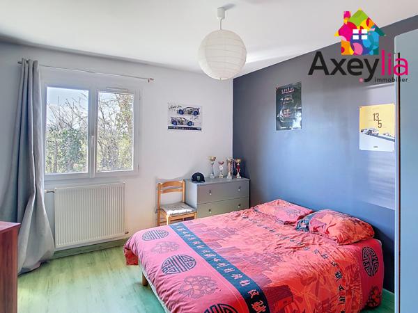 Riorges (42153) A VENDRE - RIORGES - MAISON PLAIN-PIED 5 CHAMBRES AVEC GARAGE ET TERRAIN