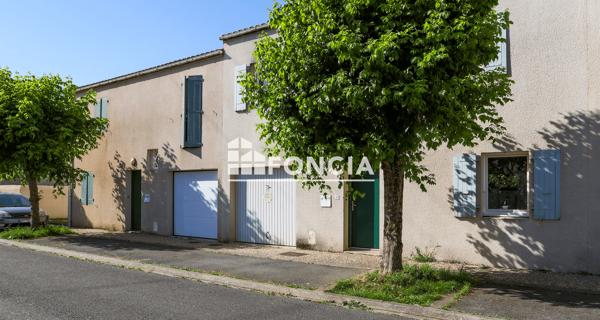 À vendre Maison 4 pièces 79.55 m² - ÉChillais 17620