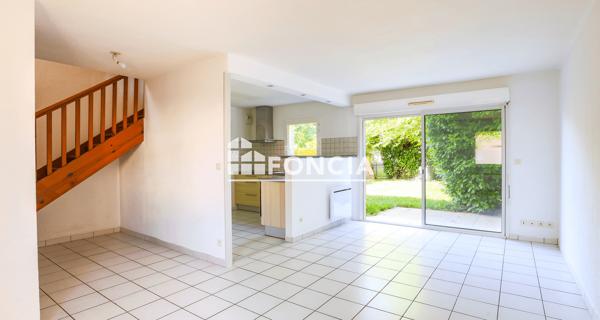 À vendre Maison 4 pièces 79.55 m² - ÉChillais 17620