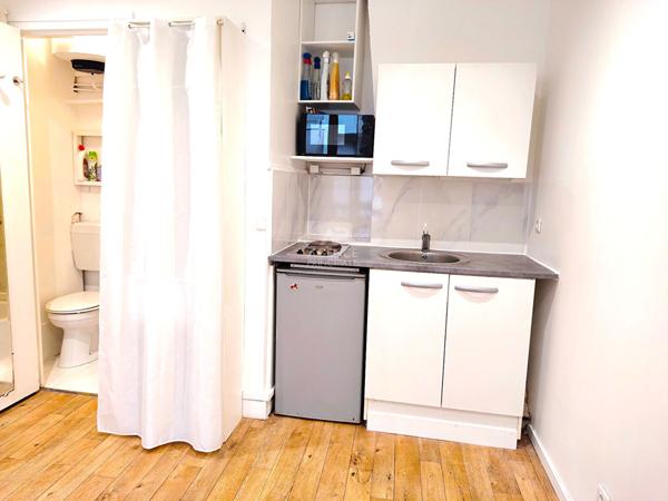 PARIS 11EME -STUDIO EN TRÈS BON ÉTAT- MÉTRO CHARONNE €148 000 ** - Référence 6765-SB