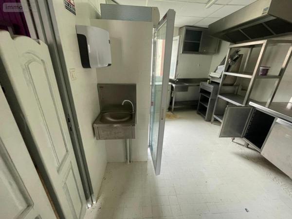 Fonds et/ou murs commerciaux à vendre à Saint-Chély-d'Apcher en Lozère (48200), ref : 48032-121