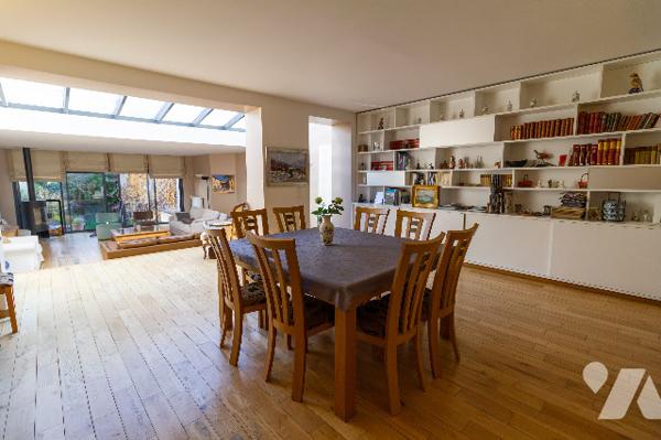 VILLA DE 287m² à BOULOGNE BILLANCOURT