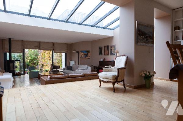 VILLA DE 287m² à BOULOGNE BILLANCOURT