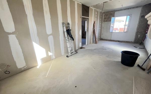 Maison à vendre    6 pièces • 156 m2 Dax