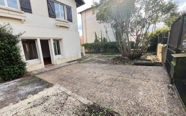 Maison à vendre    6 pièces • 156 m2 Dax