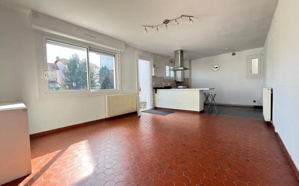 Maison à vendre    6 pièces • 156 m2 Dax