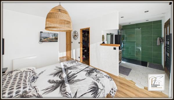 Maison lumineuse de 180 m² au sol – Jardin, garage, sous-sol – Briançon