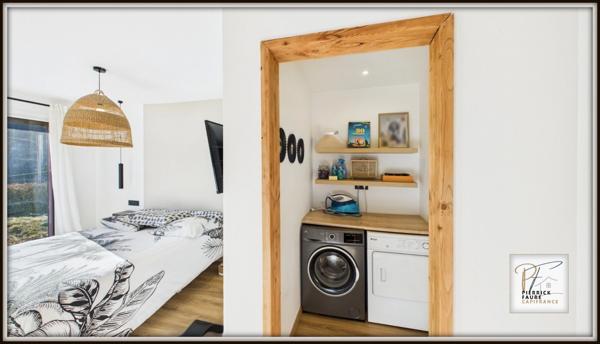 Maison lumineuse de 180 m² au sol – Jardin, garage, sous-sol – Briançon