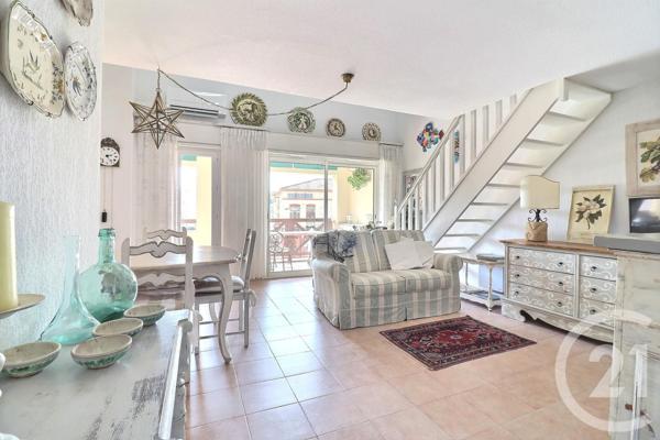 Appartement F3 à vendre  3 pièces - 69,64 m2 FREJUS - 83