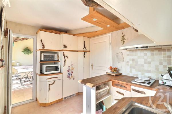 Appartement F3 à vendre  3 pièces - 69,64 m2 FREJUS - 83