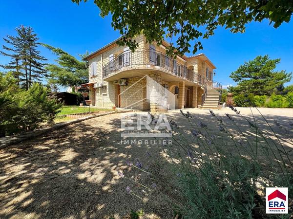 Maison de caractère 210 m2 sur Mazan