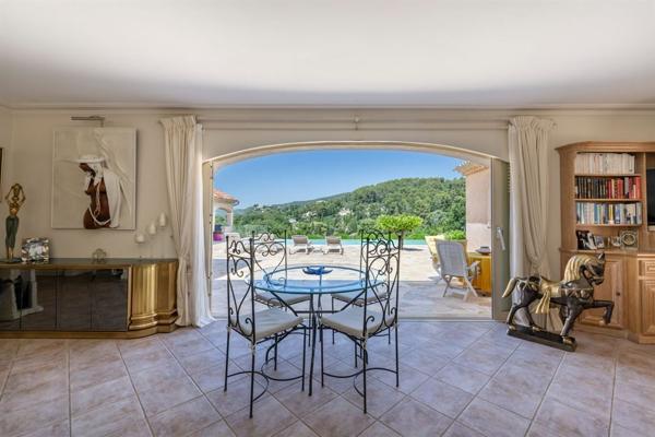 Vente Villa de luxe Cabris 6 Pièces 250 m²