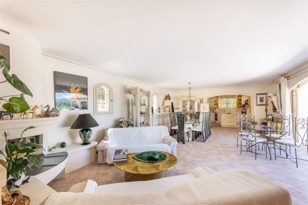 Vente Villa de luxe Cabris 6 Pièces 250 m²