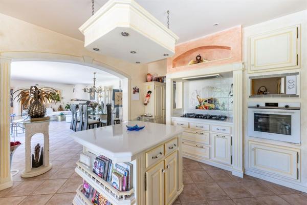 Vente Villa de luxe Cabris 6 Pièces 250 m²