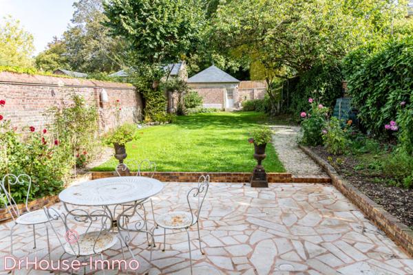 Maison à vendre 11 pièces de 273 m²