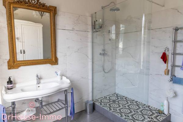 Maison à vendre 11 pièces de 273 m²