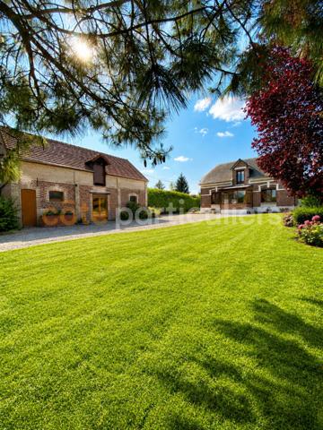 Vente
                Maison141 m² - 4 Pièces -
                    HAM (80400)