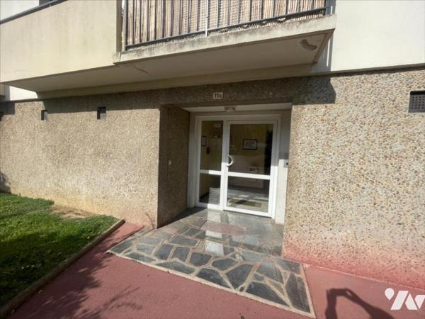 MONDEVILLE APPARTEMENT 2 PIECES EN BON ETAT