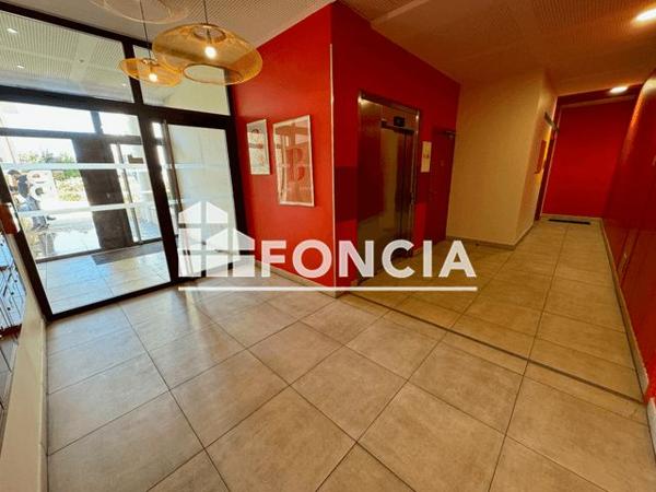 Location Appartement 2 pièces 42.8 m² - 229 AVENUE GEORGES BOREL Salon De Provence 13300