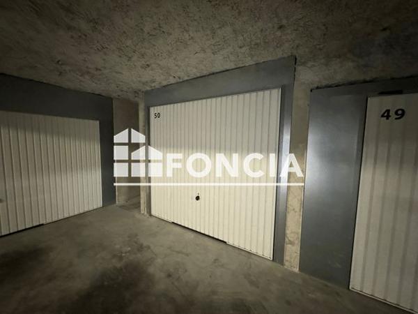 Location Appartement 2 pièces 42.8 m² - 229 AVENUE GEORGES BOREL Salon De Provence 13300