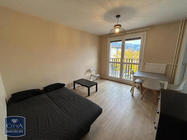 Appartement à louer 1 pièce 27.57m² Annecy (74960)