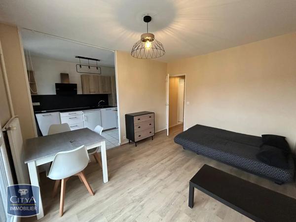 Appartement à louer 1 pièce 27.57m² Annecy (74960)
