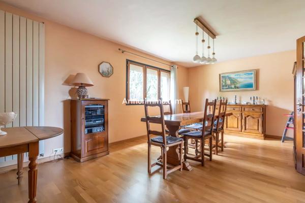 Vente Maison 8 pièces 200 m2 à Santeny