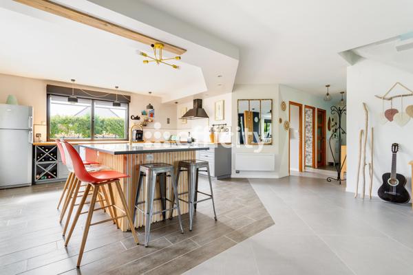 Maison
         5 pièces
        - 264 m² Bien prestige 450 000 € *