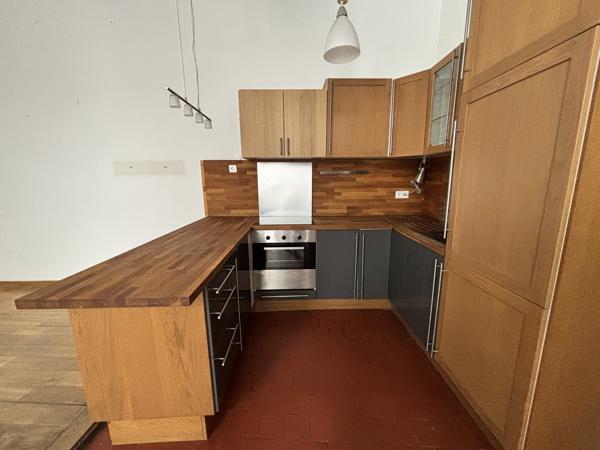 Loft avec terrasse au coeur de Nîmes