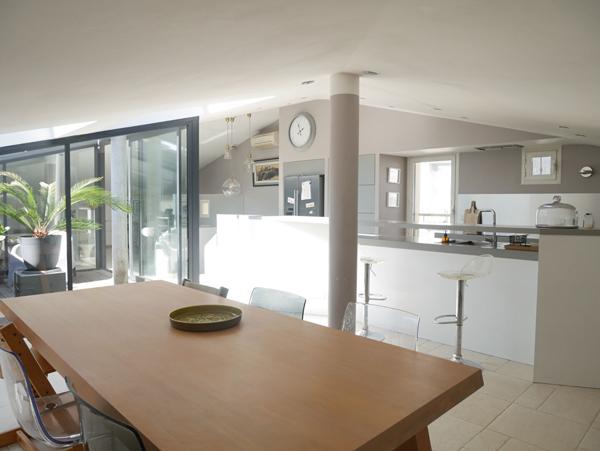 Maison de ville en Duplex de 126 m² avec  avec terrasse et garage